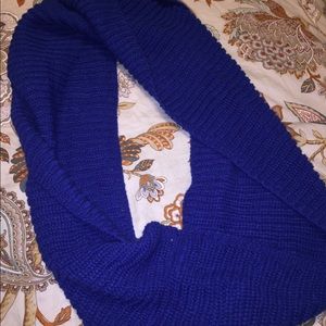 blue infinity scarf